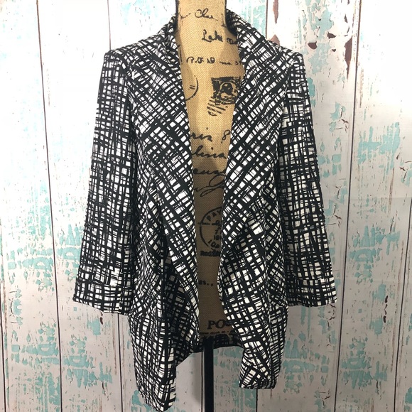 Calvin Klein Jackets & Blazers - Calvin Klein open faced long jacket size 8